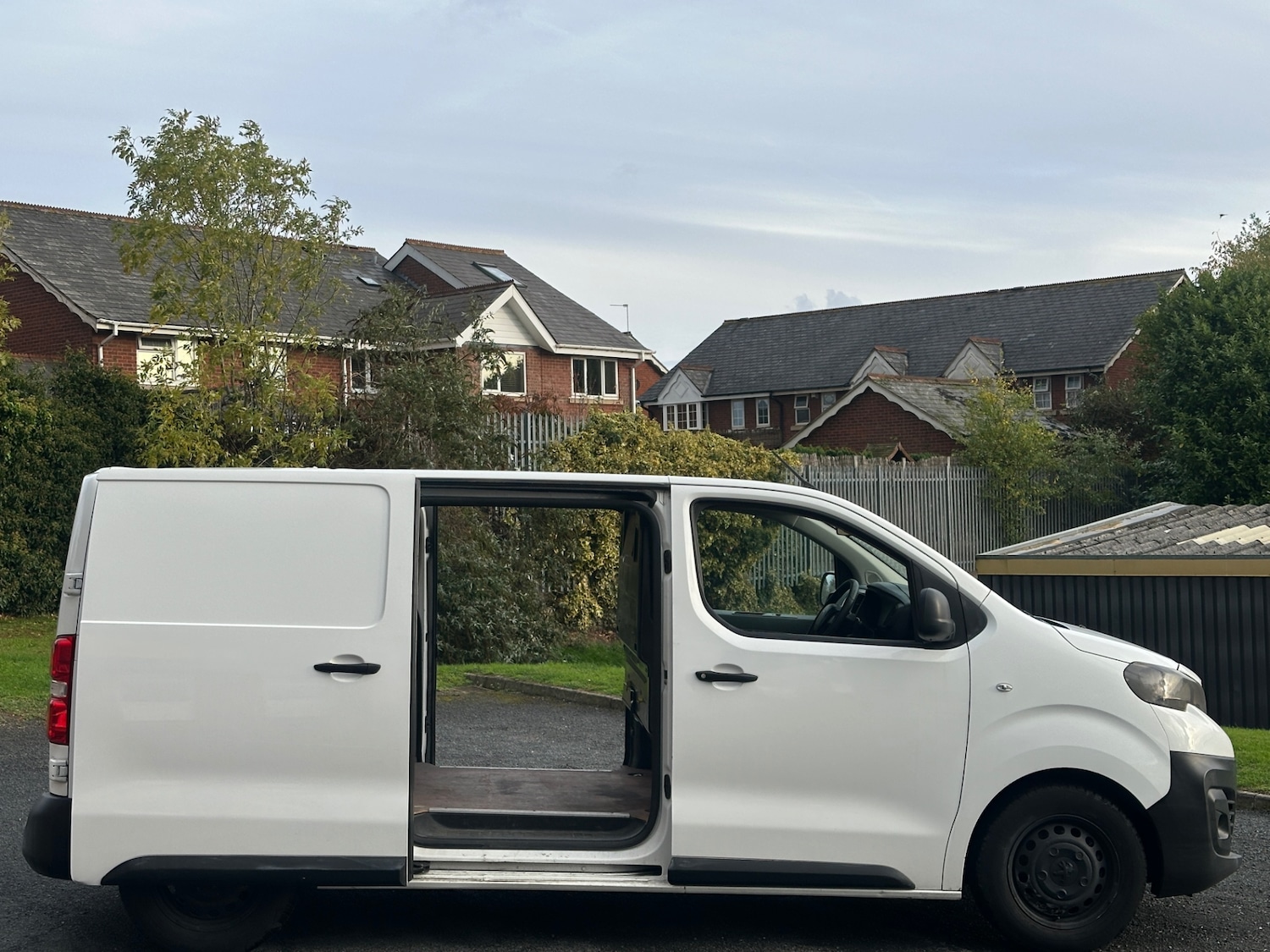 Used Peugeot Expert 2018 for sale - 76404487: Photo 10