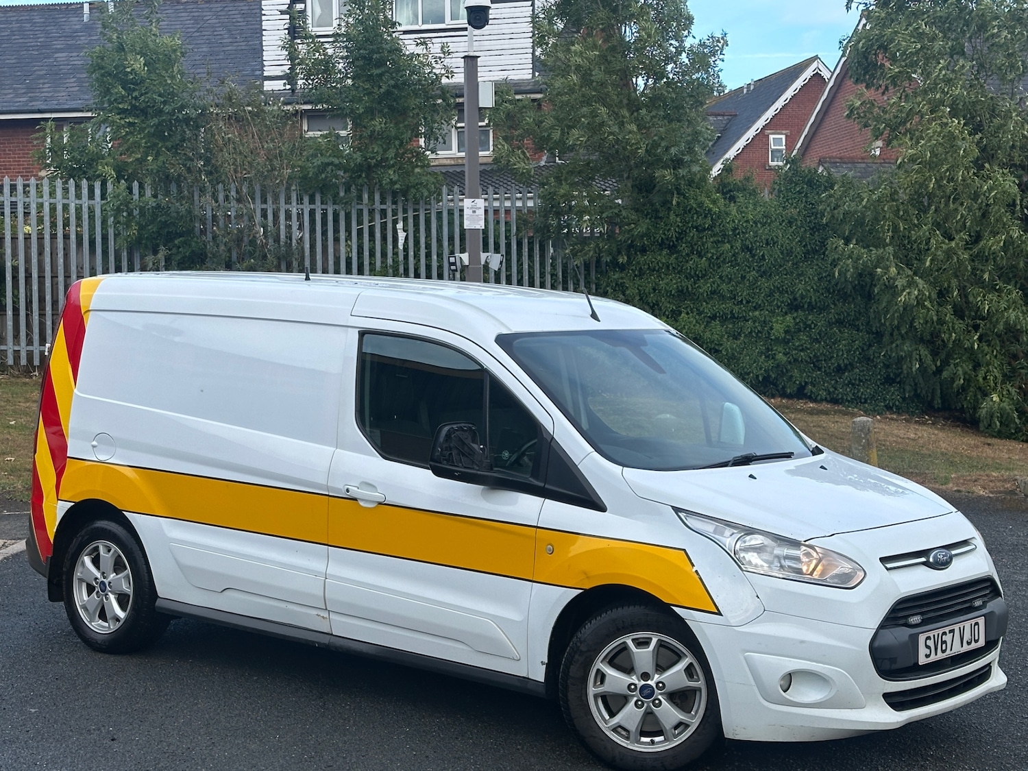 Used Ford Transit Connect 2018 for sale - 76102463: Photo 1