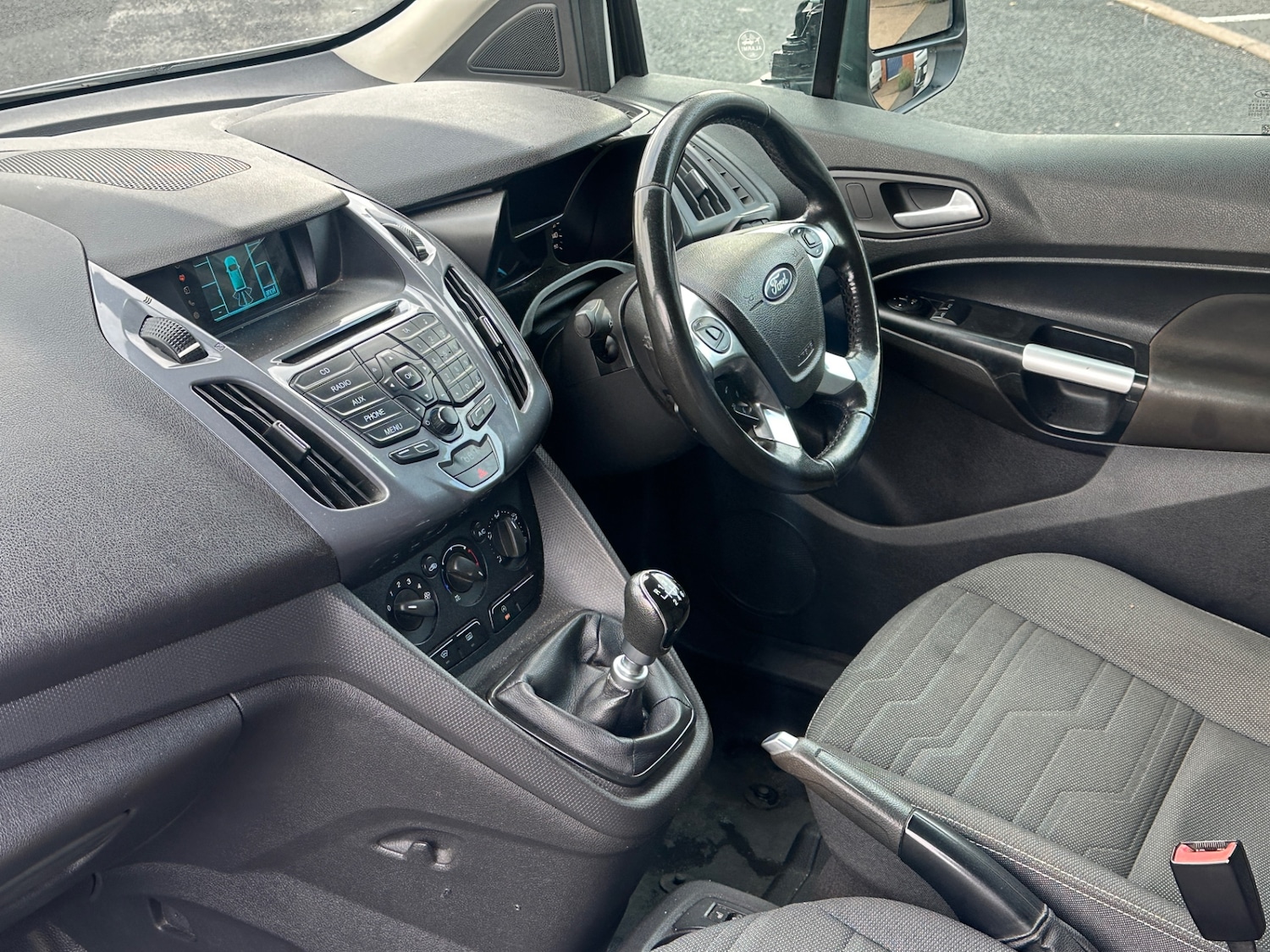 Used Ford Transit Connect 2018 for sale - 76102463: Photo 14