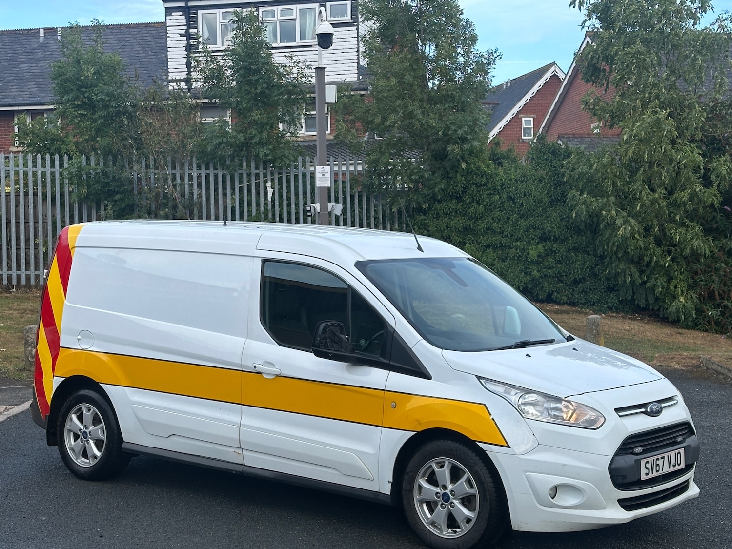 Used Ford Transit Connect 2018 for sale - 76102463: Photo 2