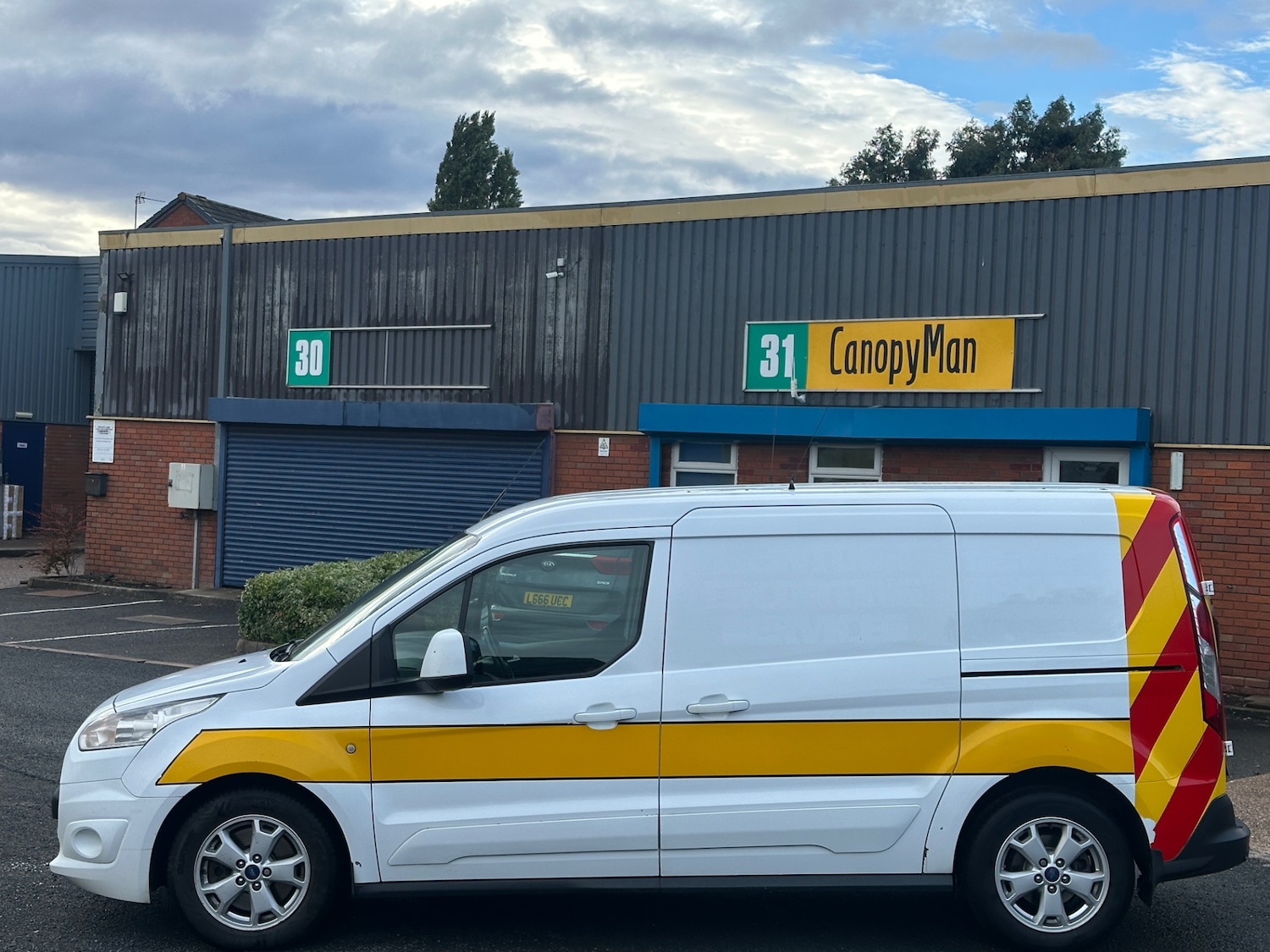 Used Ford Transit Connect 2018 for sale - 76102463: Photo 7