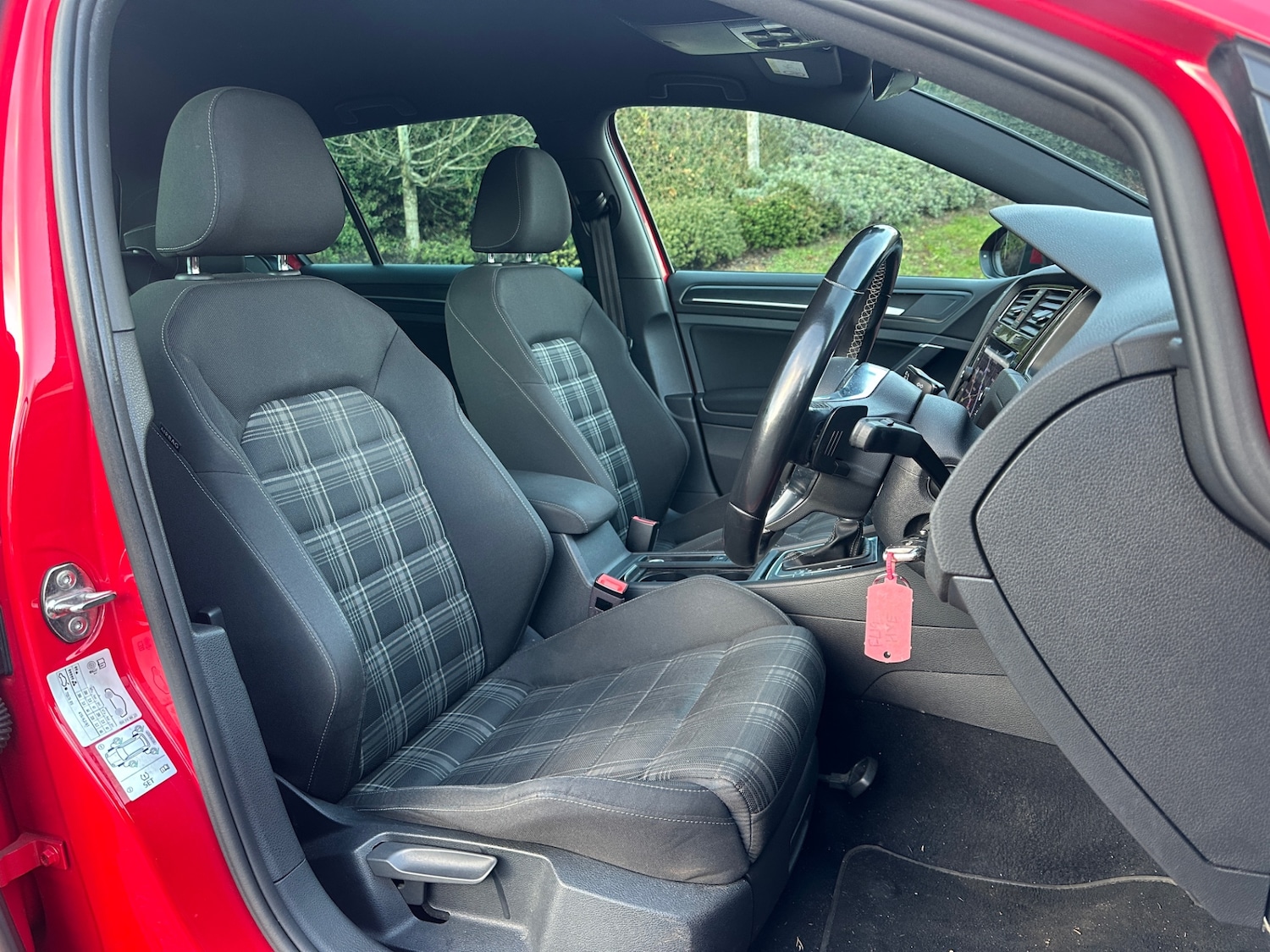 Used Volkswagen Golf 2017 for sale - 76669896: Photo 12