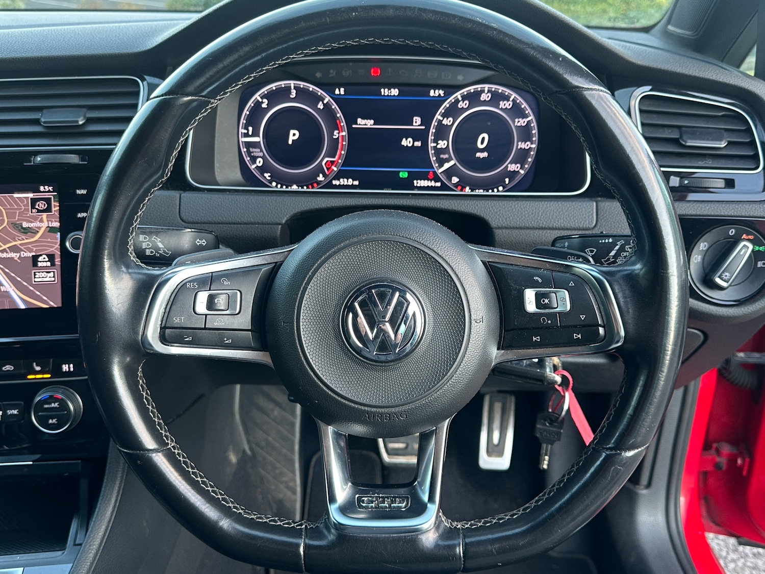Used Volkswagen Golf 2017 for sale - 76669896: Photo 14