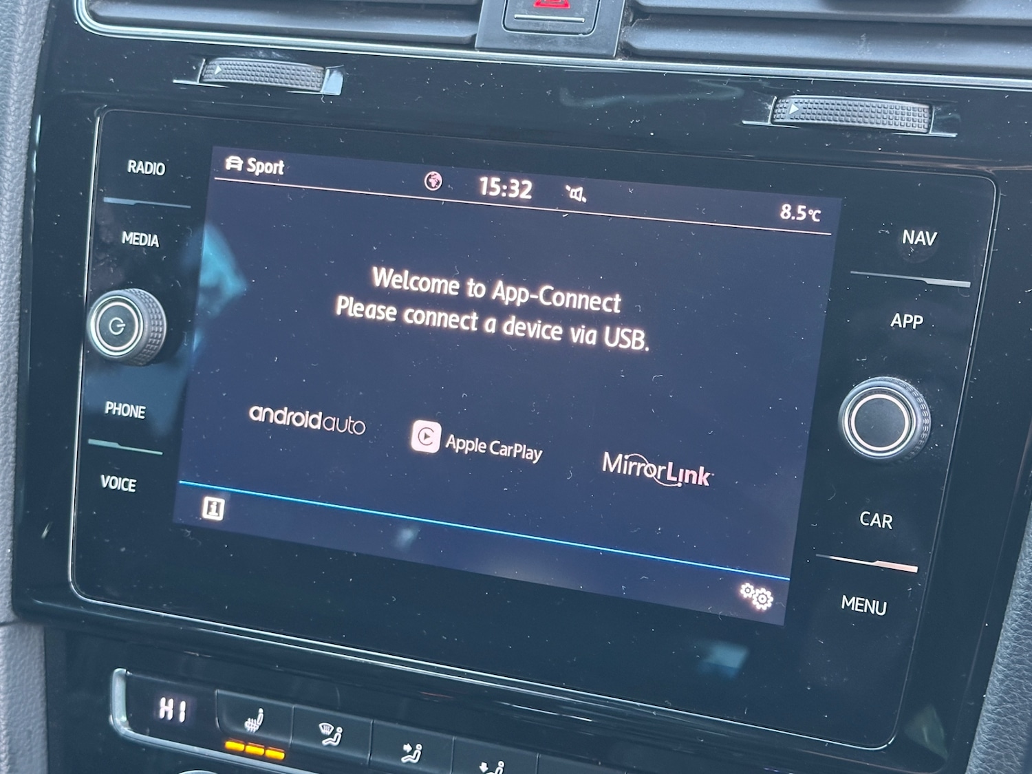 Used Volkswagen Golf 2017 for sale - 76669896: Photo 23