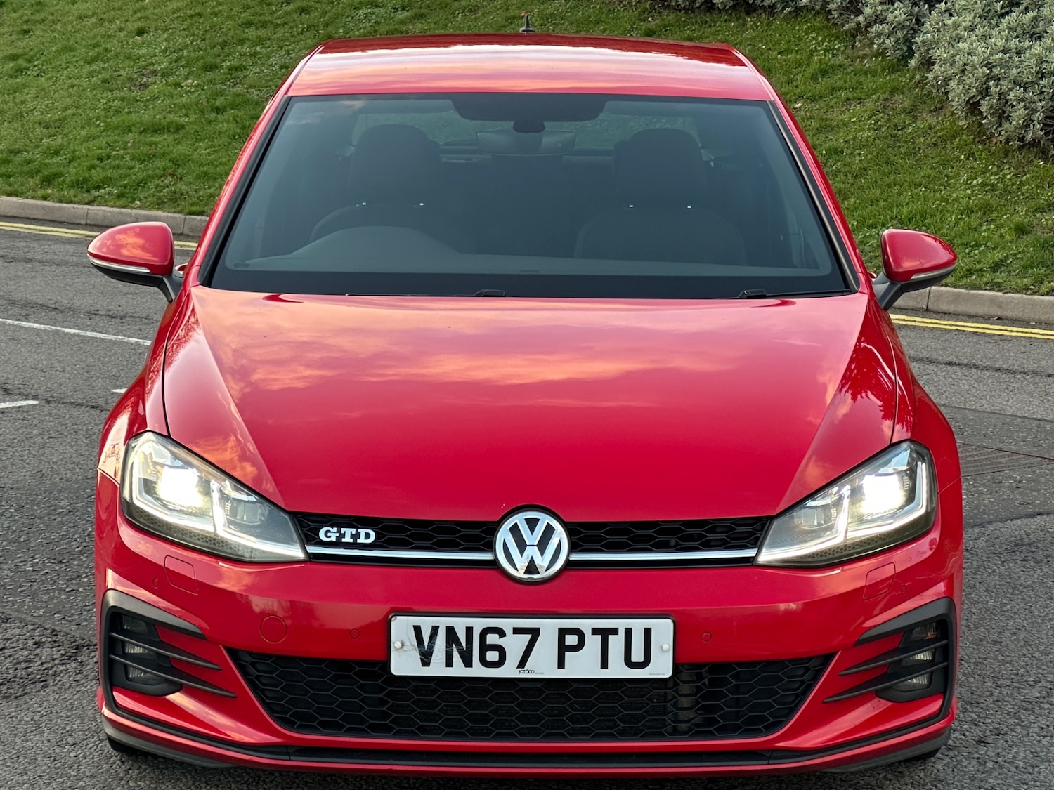 Used Volkswagen Golf 2017 for sale - 76669896: Photo 8