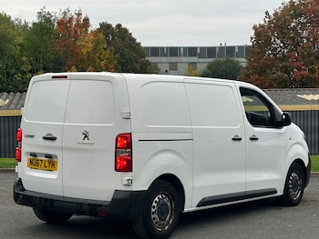 Used Peugeot Expert 2017 for sale - 76312626: Photo