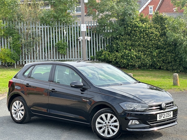 Used Volkswagen Polo 2021 for sale - 76143317: Photo 1