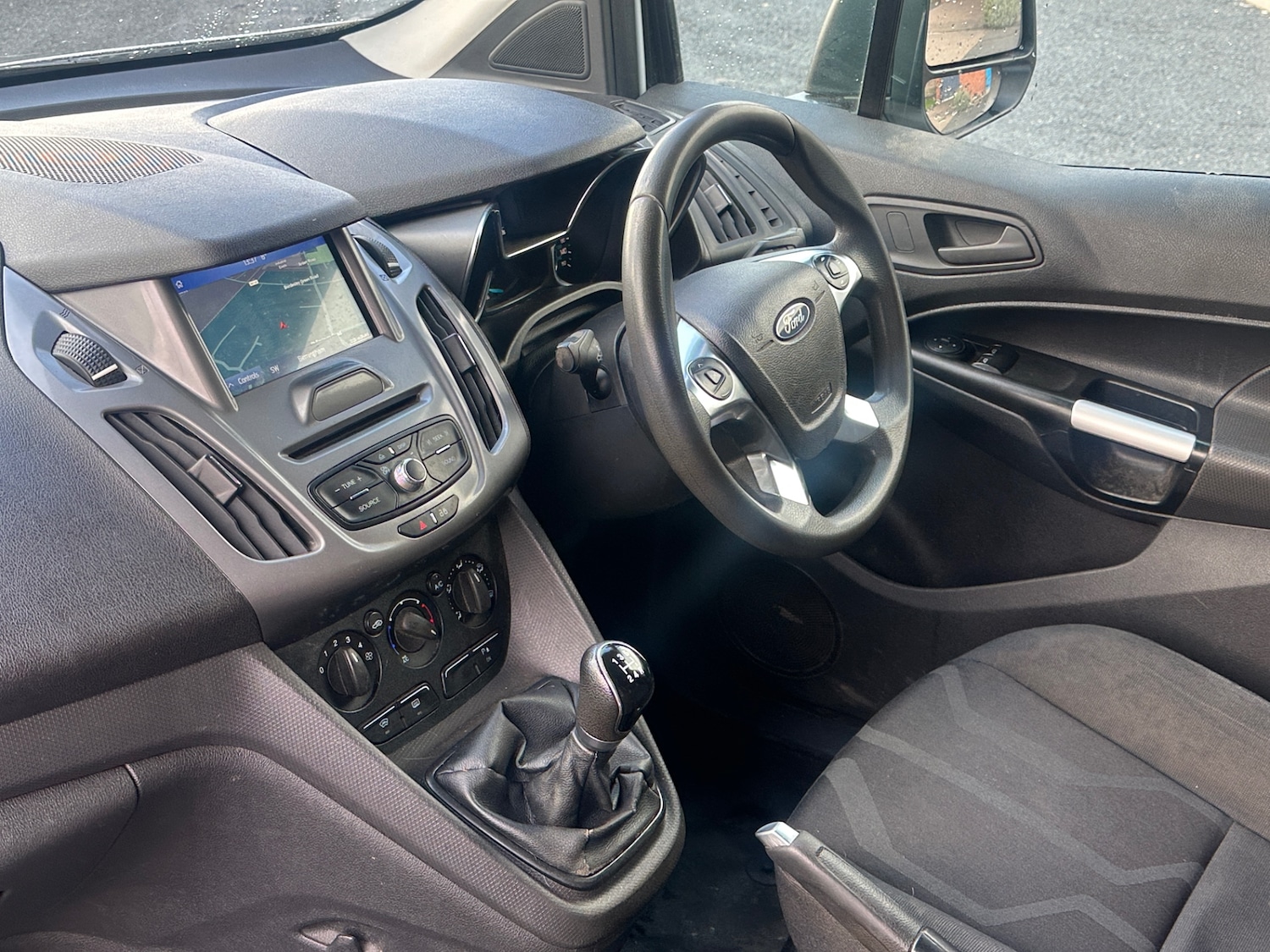 Used Ford Transit Connect 2017 for sale - 76757009: Photo 13