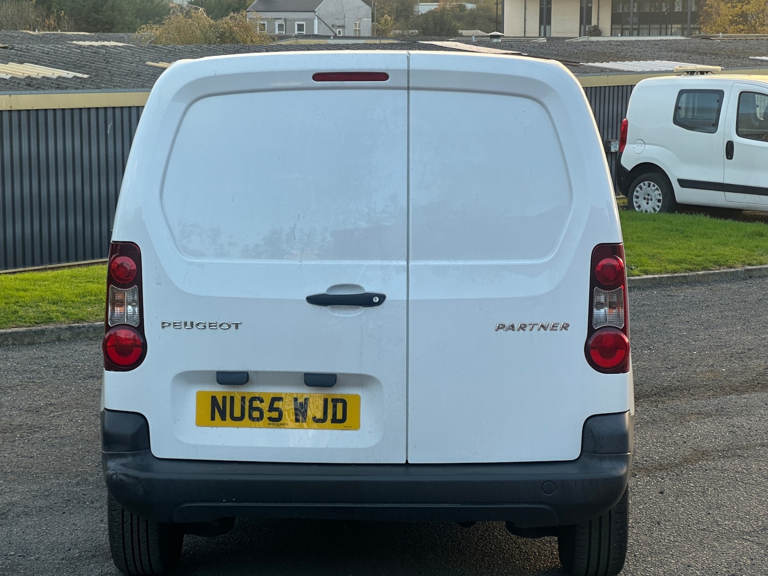 Used Peugeot Partner 2015 for sale - 76393517: Photo 5