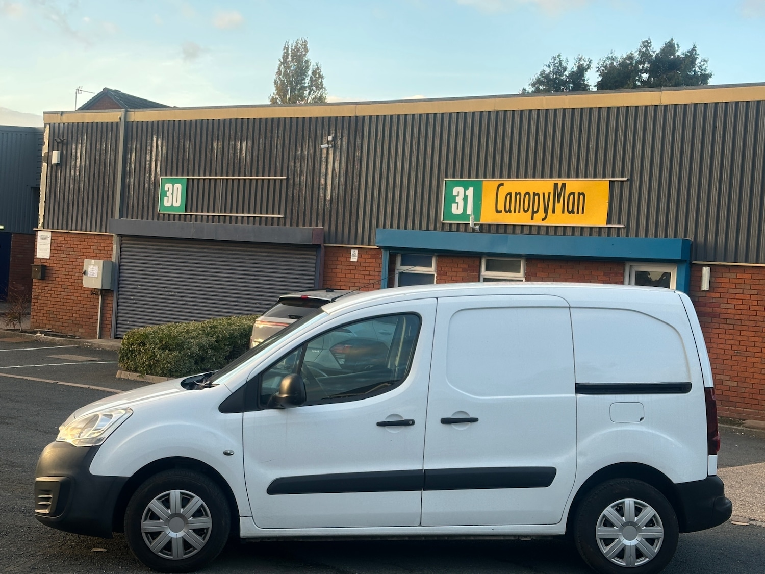 Used Peugeot Partner 2015 for sale - 76393517: Photo 7