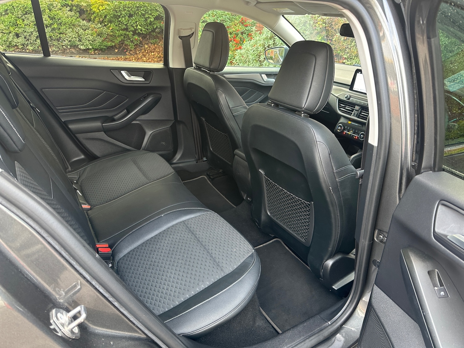 Used Ford Focus 2019 for sale - 76502843: Photo 9