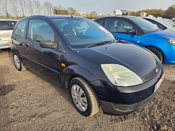 Used Ford Fiesta 2004 for sale - 77754066: Photo