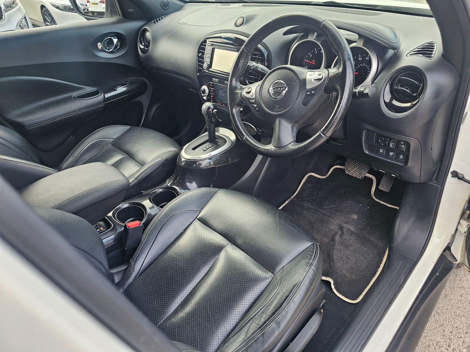 Used Nissan Juke 2015 for sale - 76071827: Photo 5