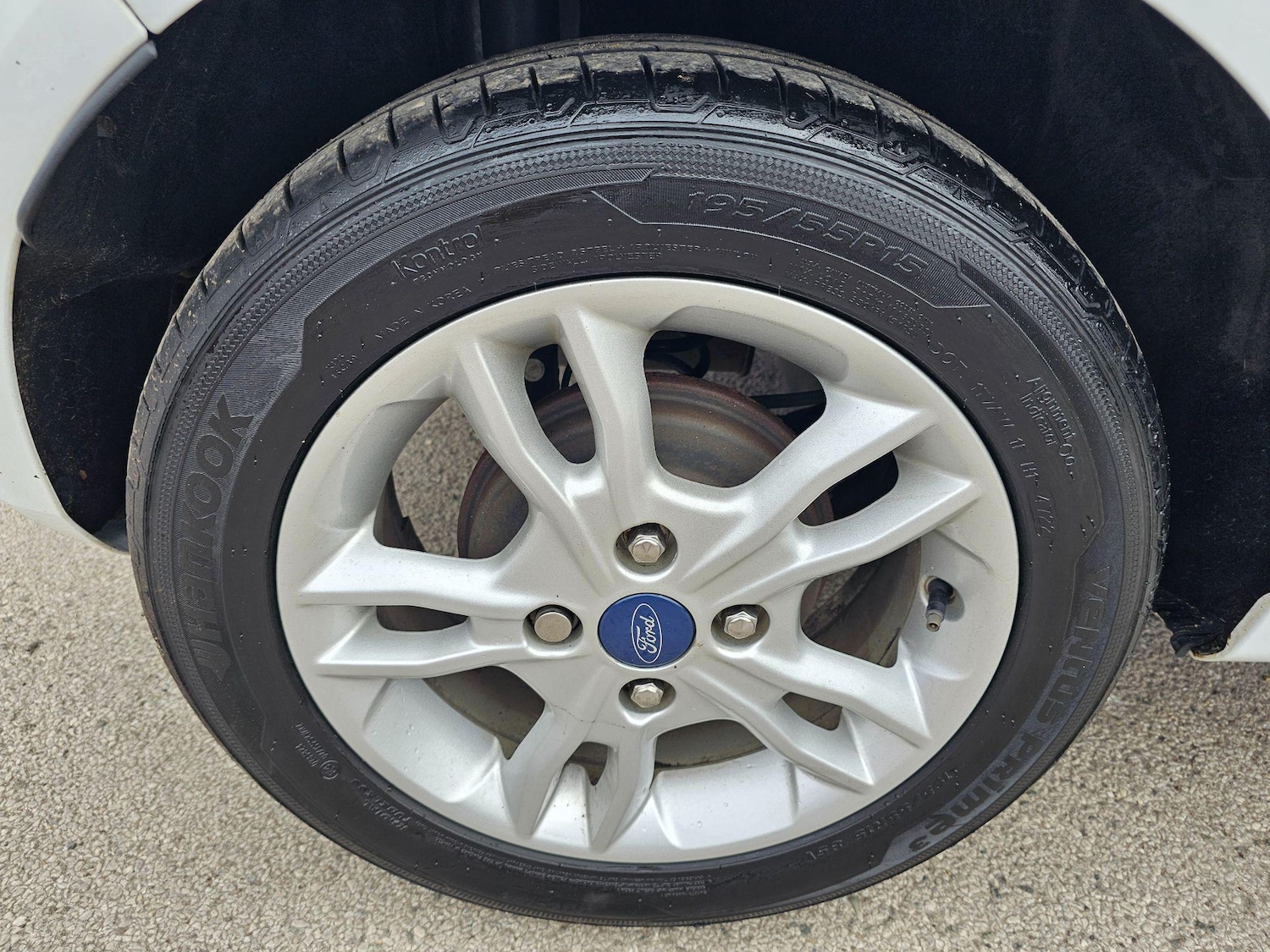 Vehicle 33