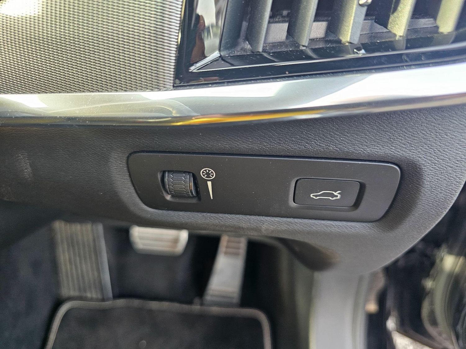 Used Volvo S90 2019 for sale - 77768896: Photo 24