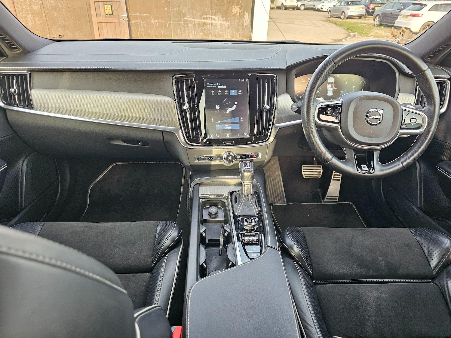Used Volvo S90 2019 for sale - 77768896: Photo 3