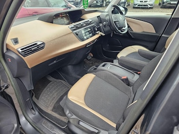 Used Citroen C4 Grand Picasso 2014 for sale - 76786687: Photo
