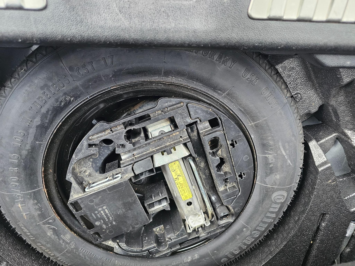 Vehicle 33
