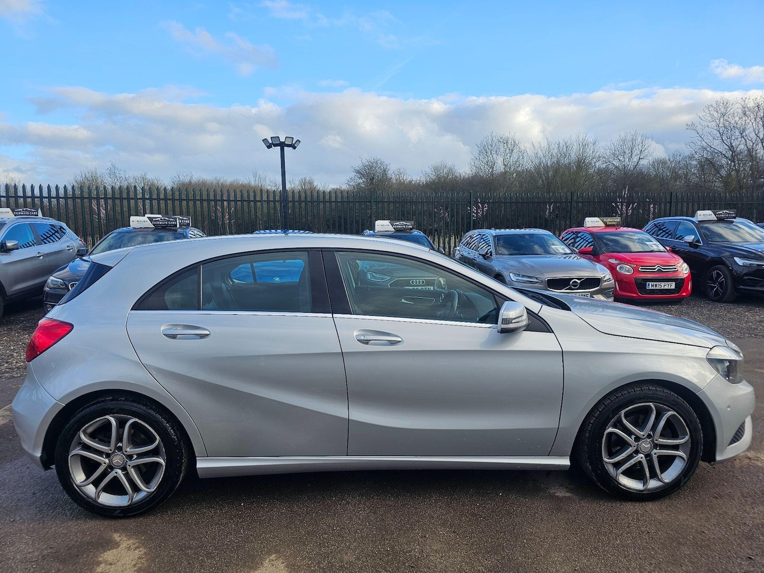 Used Mercedes-Benz A-Class 2014 for sale - 77657996: Photo 24