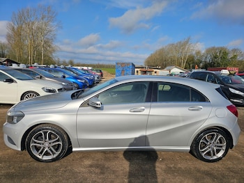 Used Mercedes-Benz A-Class 2014 for sale - 77657996: Photo