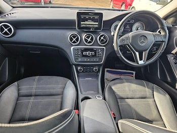 Used Mercedes-Benz A-Class 2014 for sale - 77657996: Photo