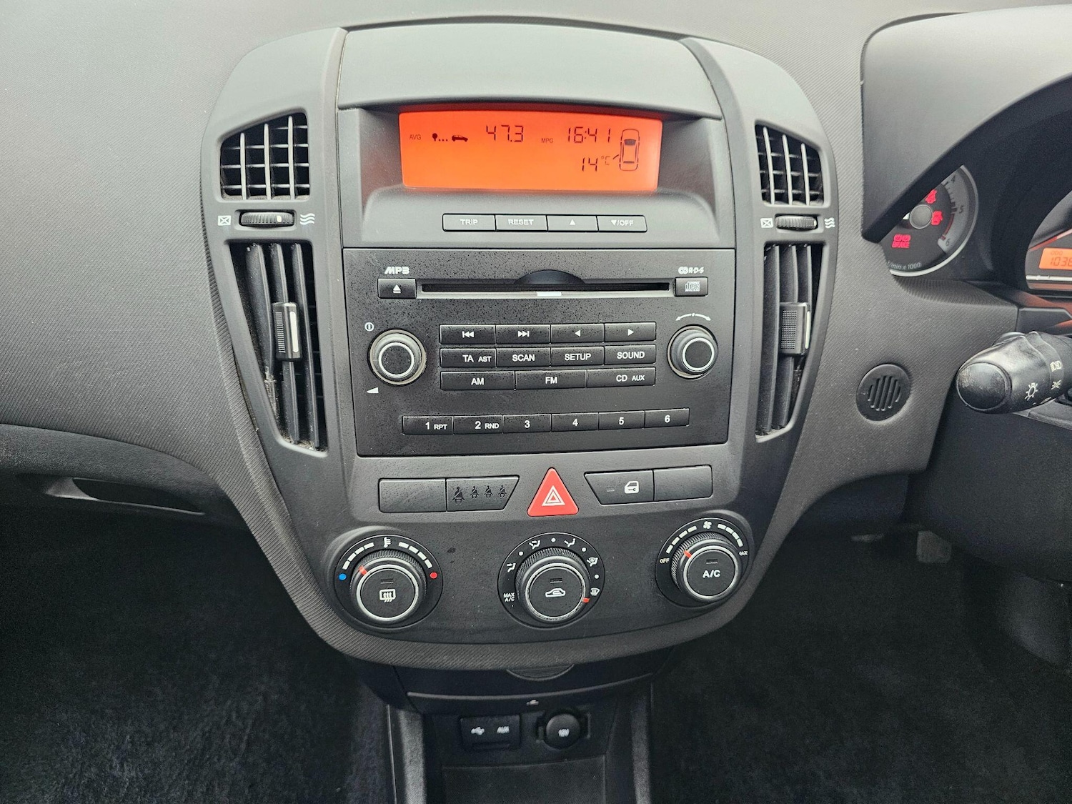 Used Kia Ceed 2008 for sale - 76227897: Photo 14