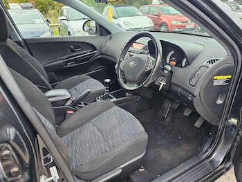 Used Kia Ceed 2008 for sale - 76227897: Photo 4