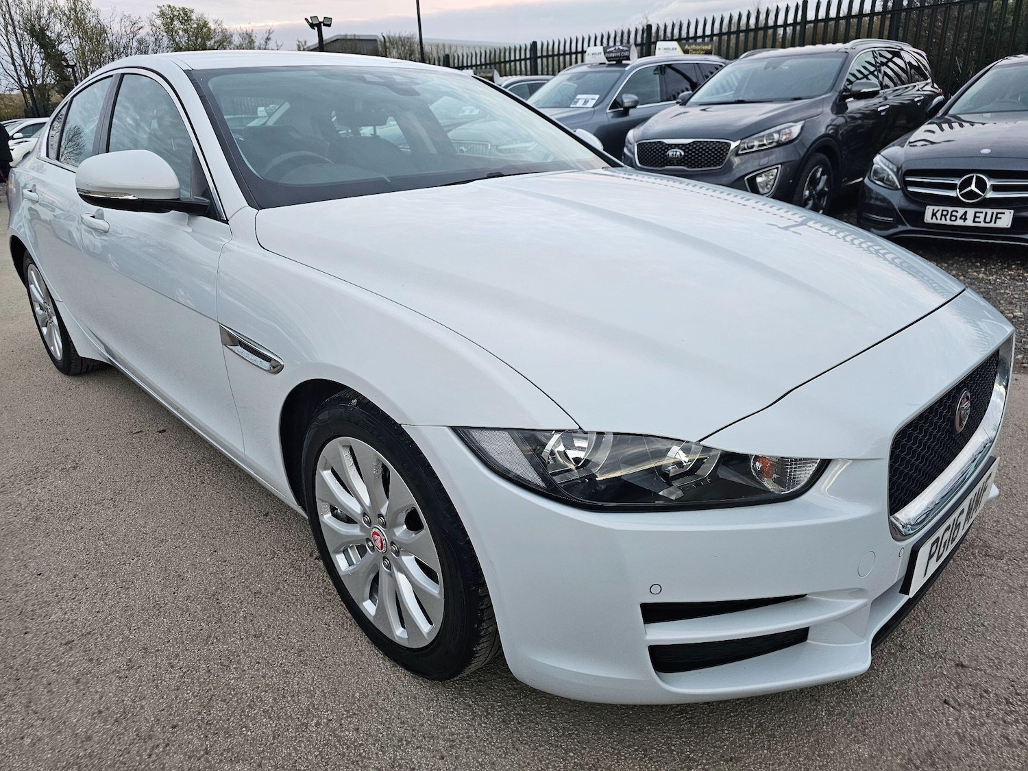Used Jaguar XE 2016 for sale - 78034540: Photo 11