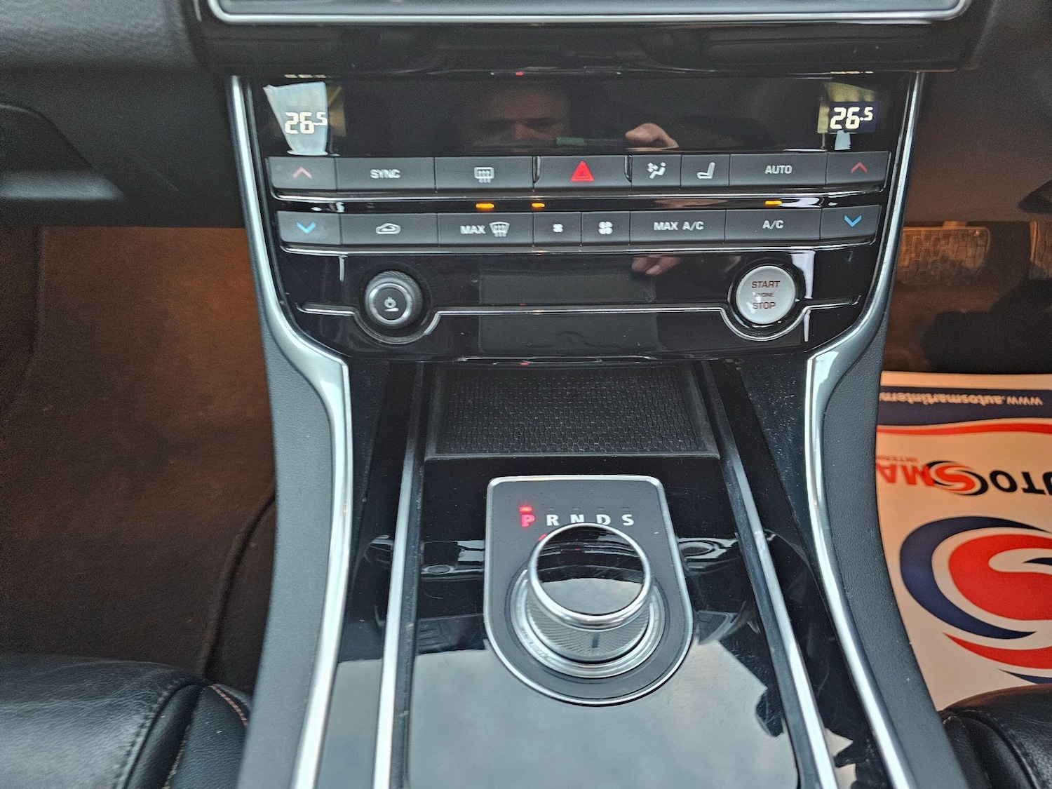 Used Jaguar XE 2016 for sale - 78034540: Photo 27