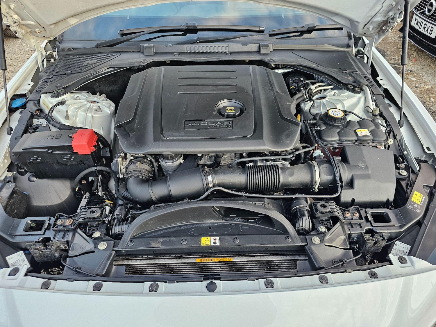 Used Jaguar XE 2016 for sale - 78034540: Photo 33