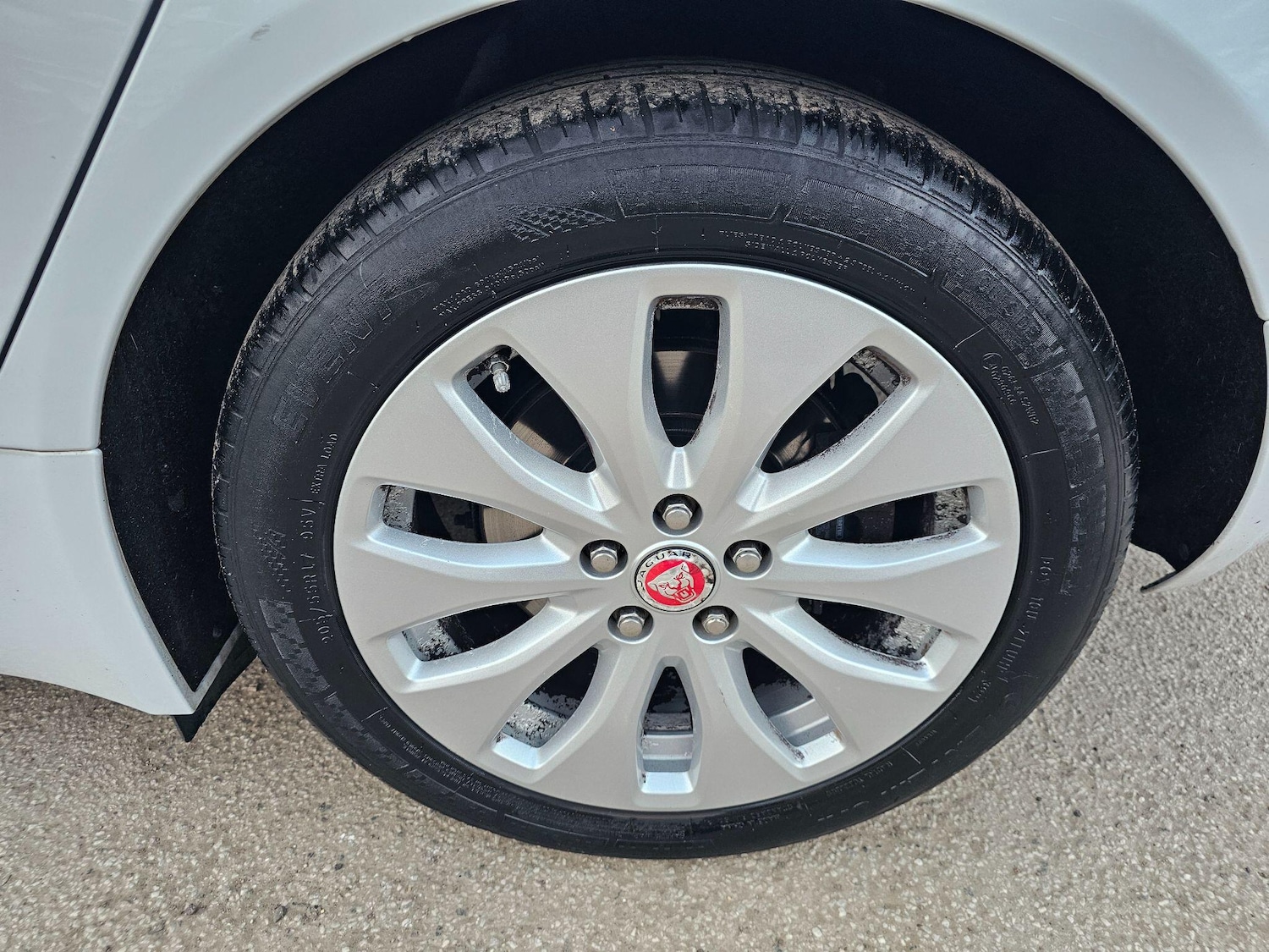 Used Jaguar XE 2016 for sale - 78034540: Photo 34