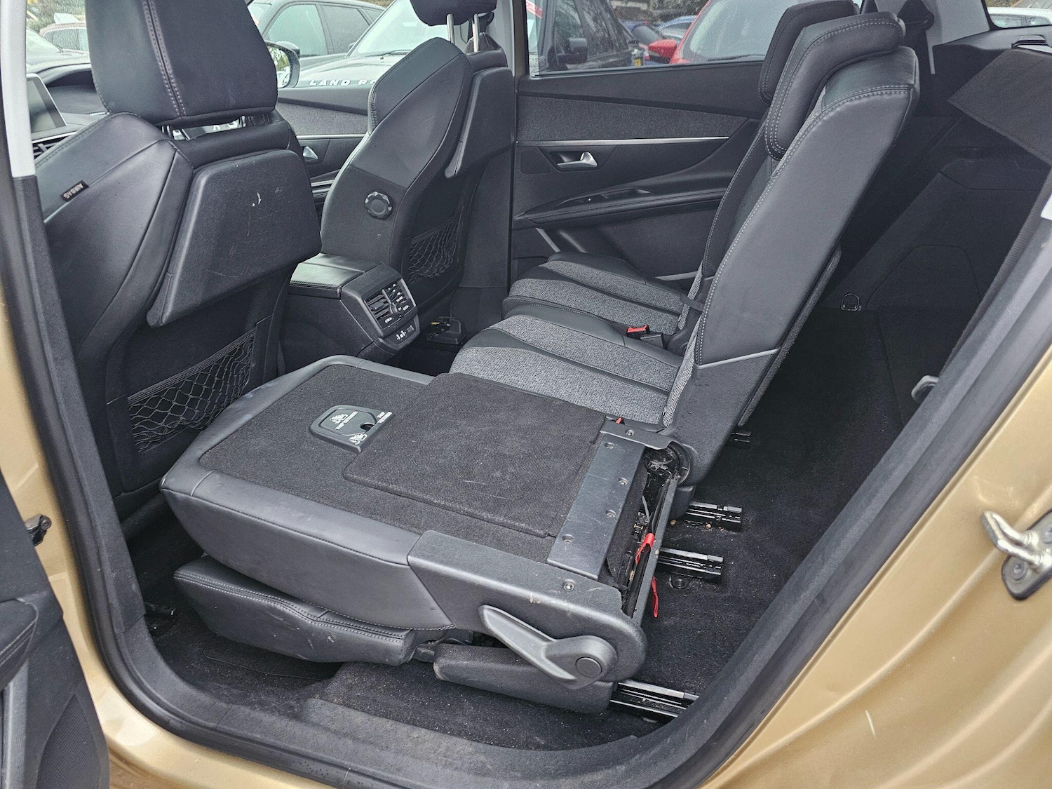 Used Peugeot 5008 2018 for sale - 76270884: Photo 24