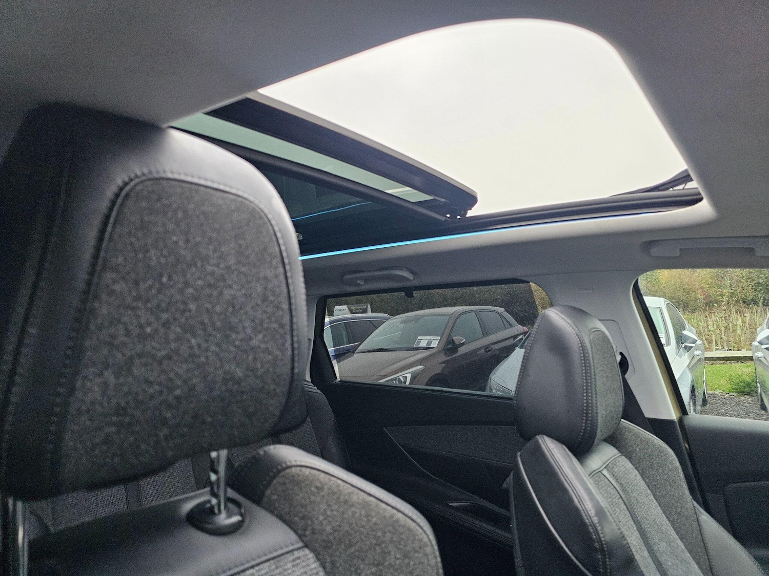 Used Peugeot 5008 2018 for sale - 76270884: Photo 44