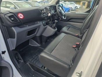 Used Vauxhall Vivaro 2020 for sale - 77510768: Photo