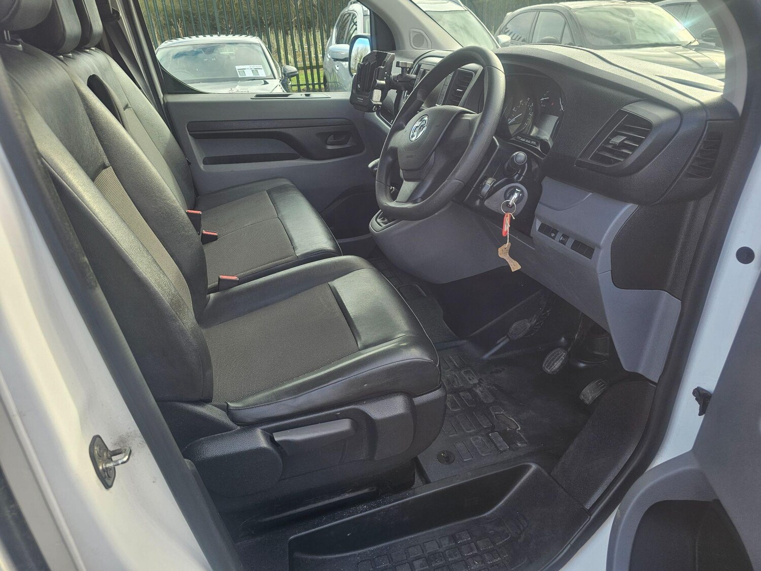 Used Vauxhall Vivaro 2020 for sale - 77510768: Photo 4