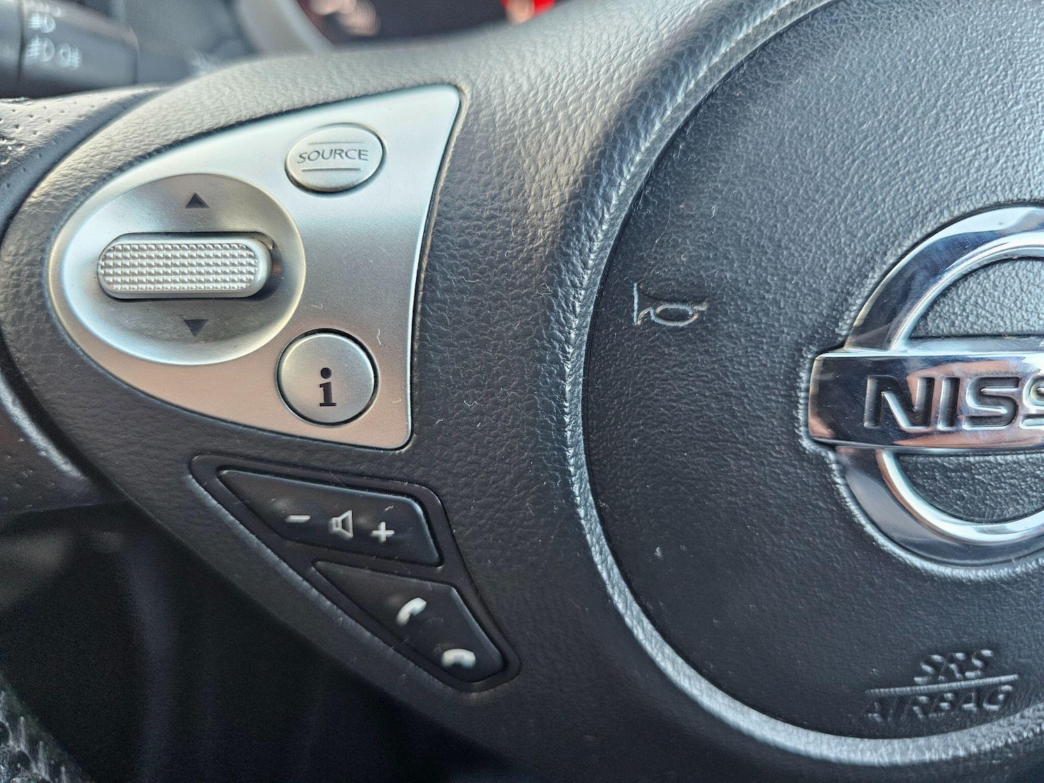 Used Nissan Juke 2015 for sale - 76550748: Photo 17