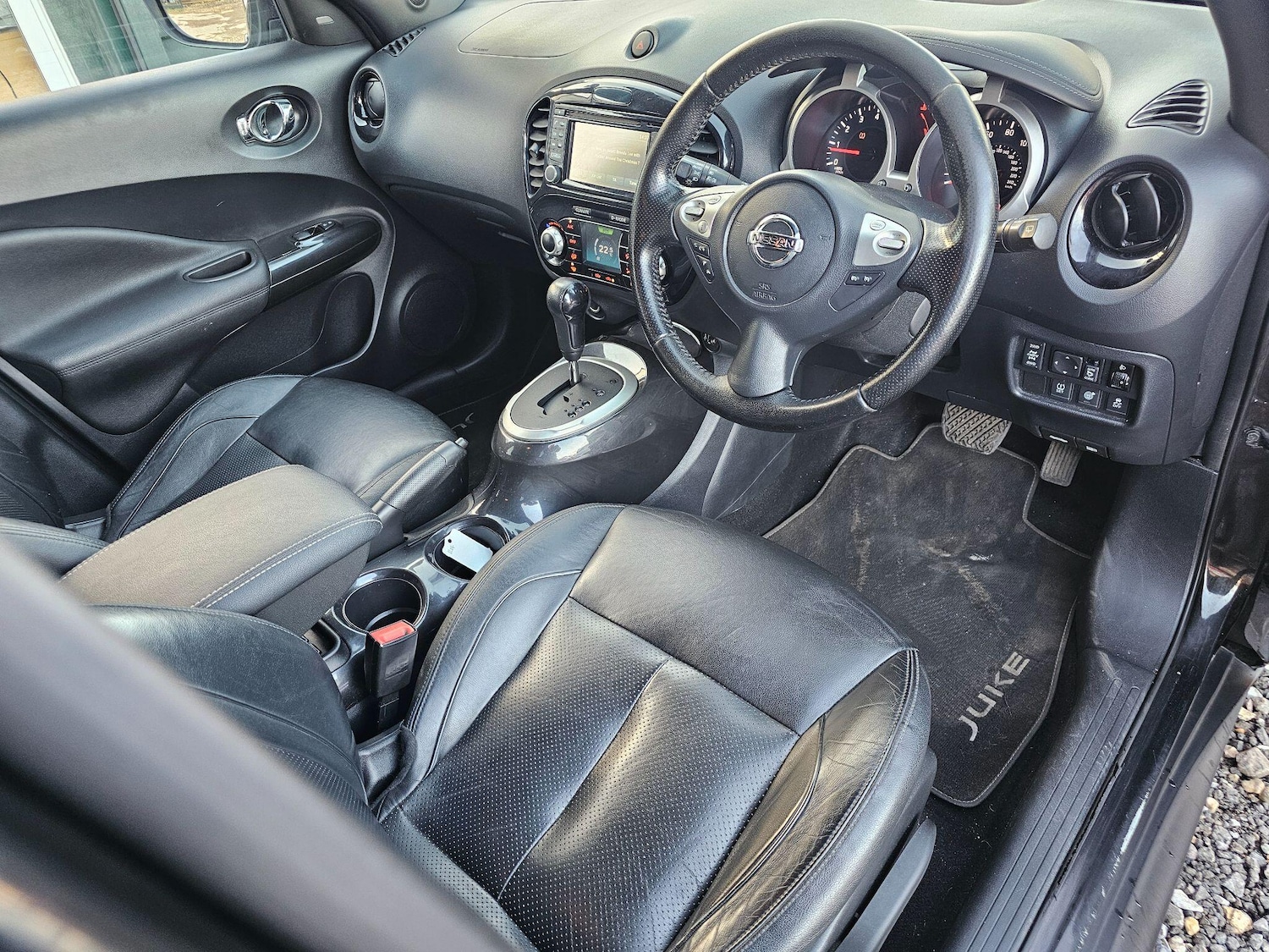 Used Nissan Juke 2015 for sale - 76550748: Photo 6