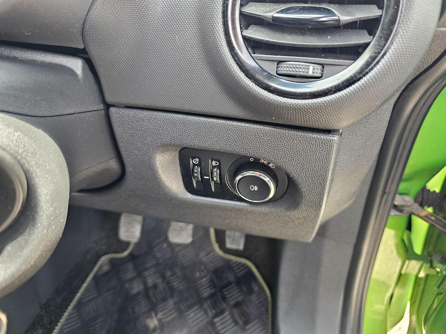 Used Vauxhall Corsa for sale - 76996508: Photo 14