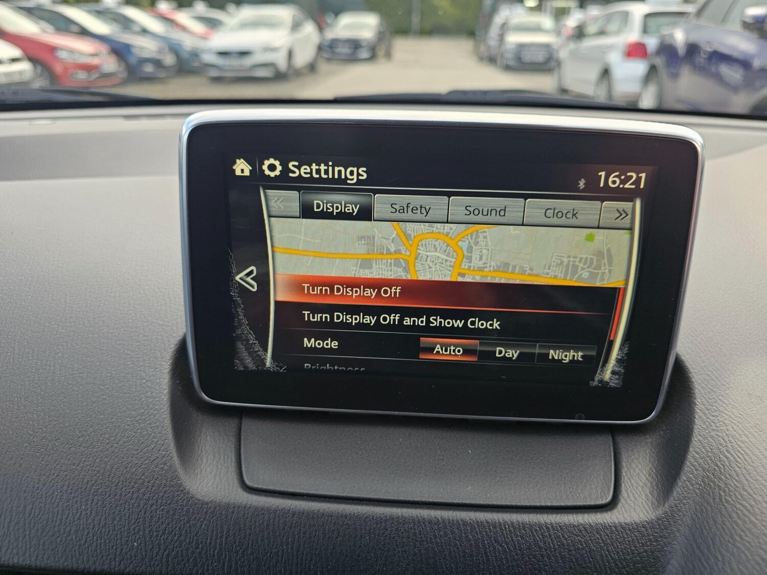 Used Mazda Mazda2 2015 for sale - 75927061: Photo 13