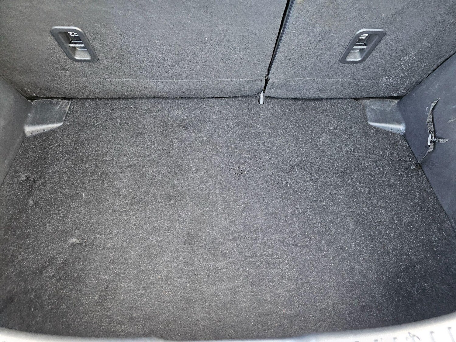 Used Mazda Mazda2 2015 for sale - 75927061: Photo 32