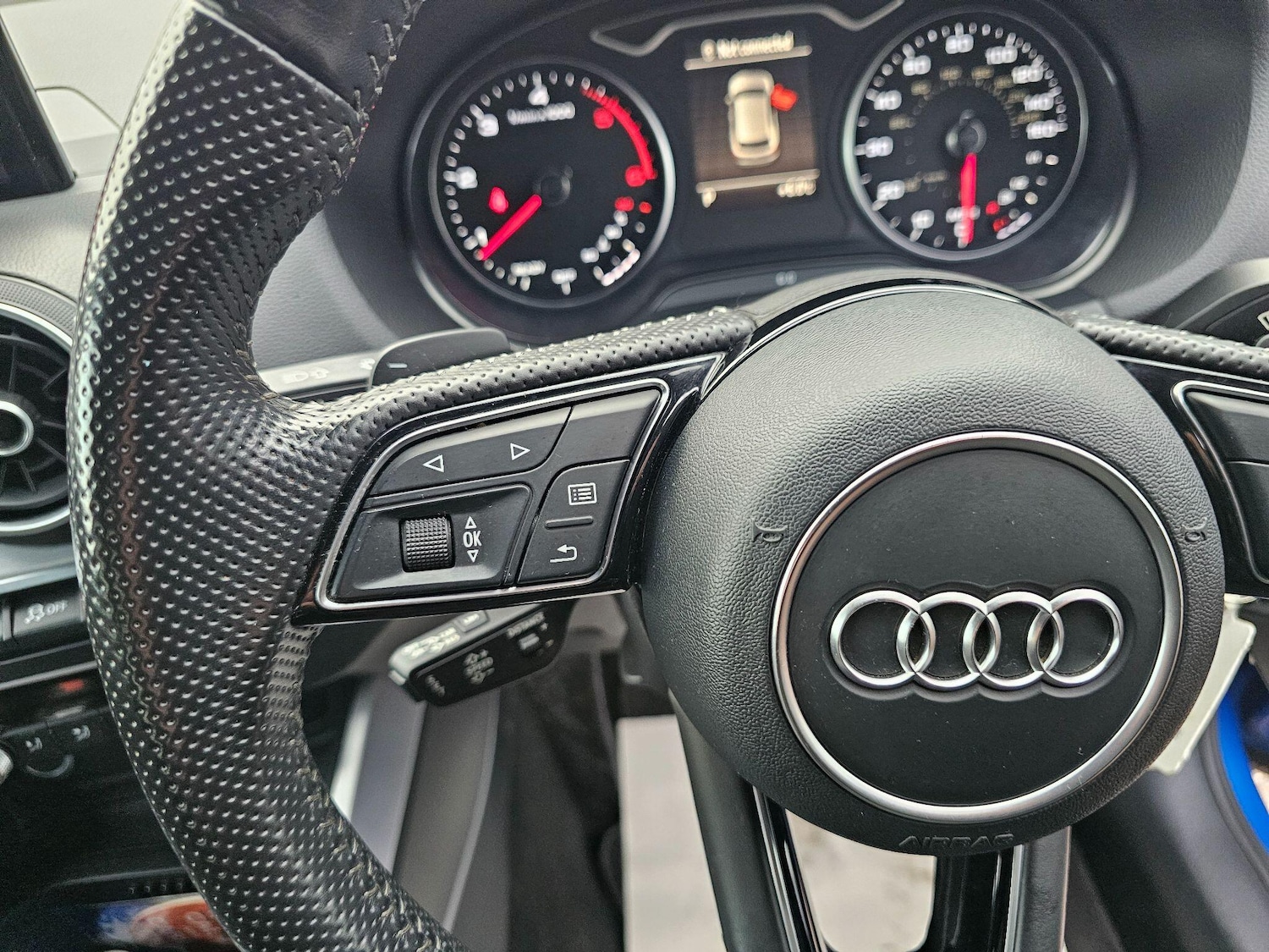 Used Audi Q2 2017 for sale - 76728186: Photo 23