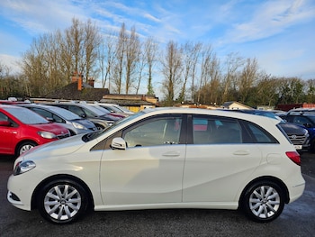 Used Mercedes-Benz B Class 2014 for sale - 76824603: Photo