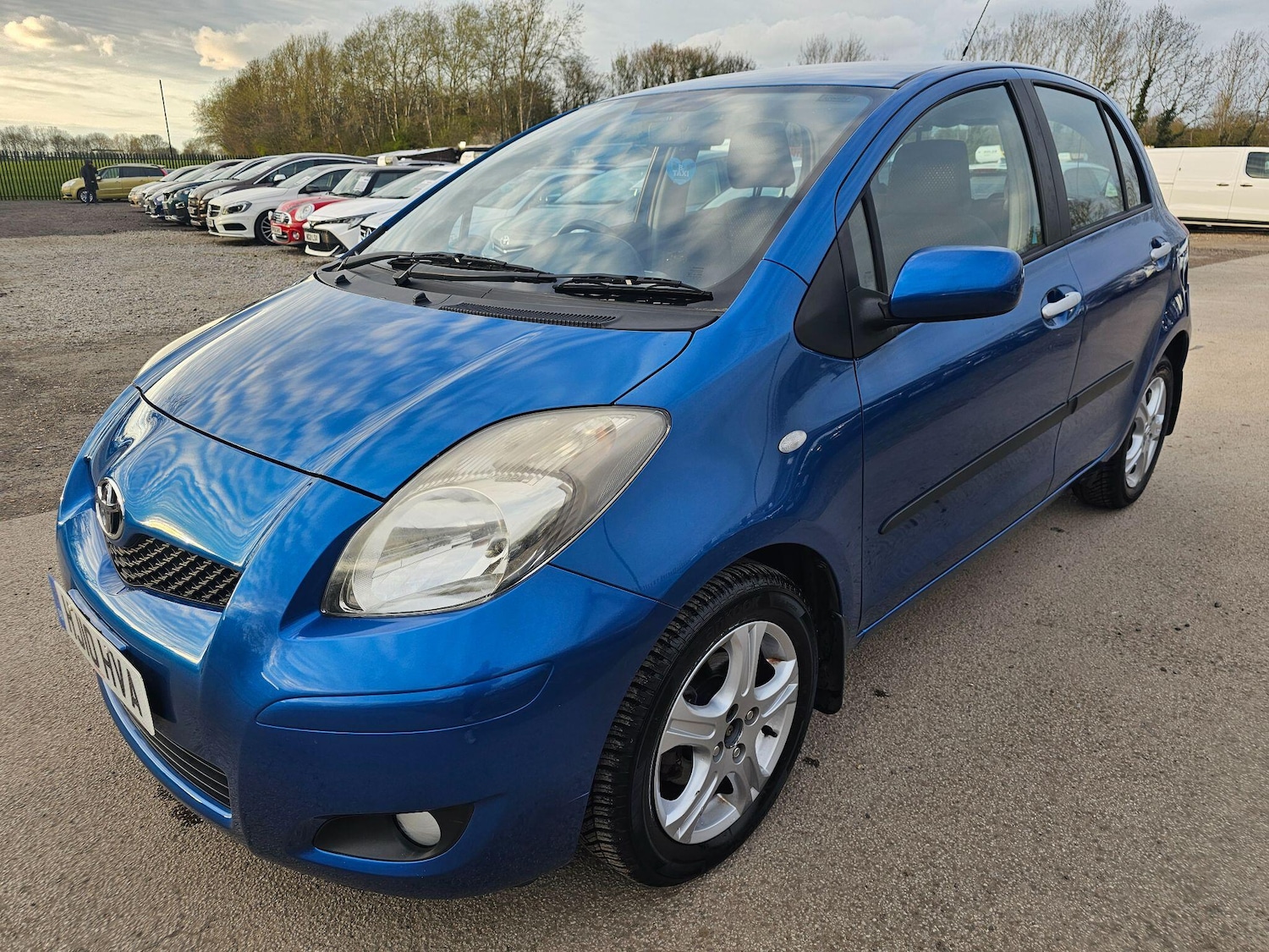 Used Toyota Yaris 2010 for sale - 78033855: Photo 8