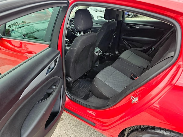 Used Vauxhall Insignia 2018 for sale - 75430732: Photo 23