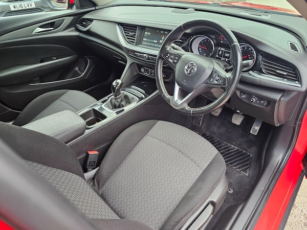 Used Vauxhall Insignia 2018 for sale - 75430732: Photo 5