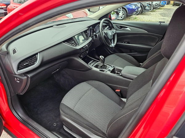 Used Vauxhall Insignia 2018 for sale - 75430732: Photo 6