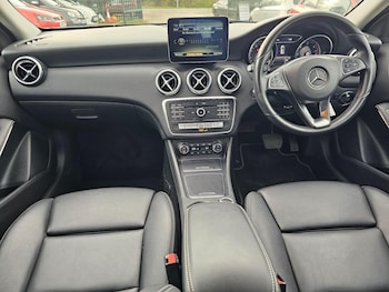 Used Mercedes-Benz A-Class 2017 for sale - 76498576: Photo