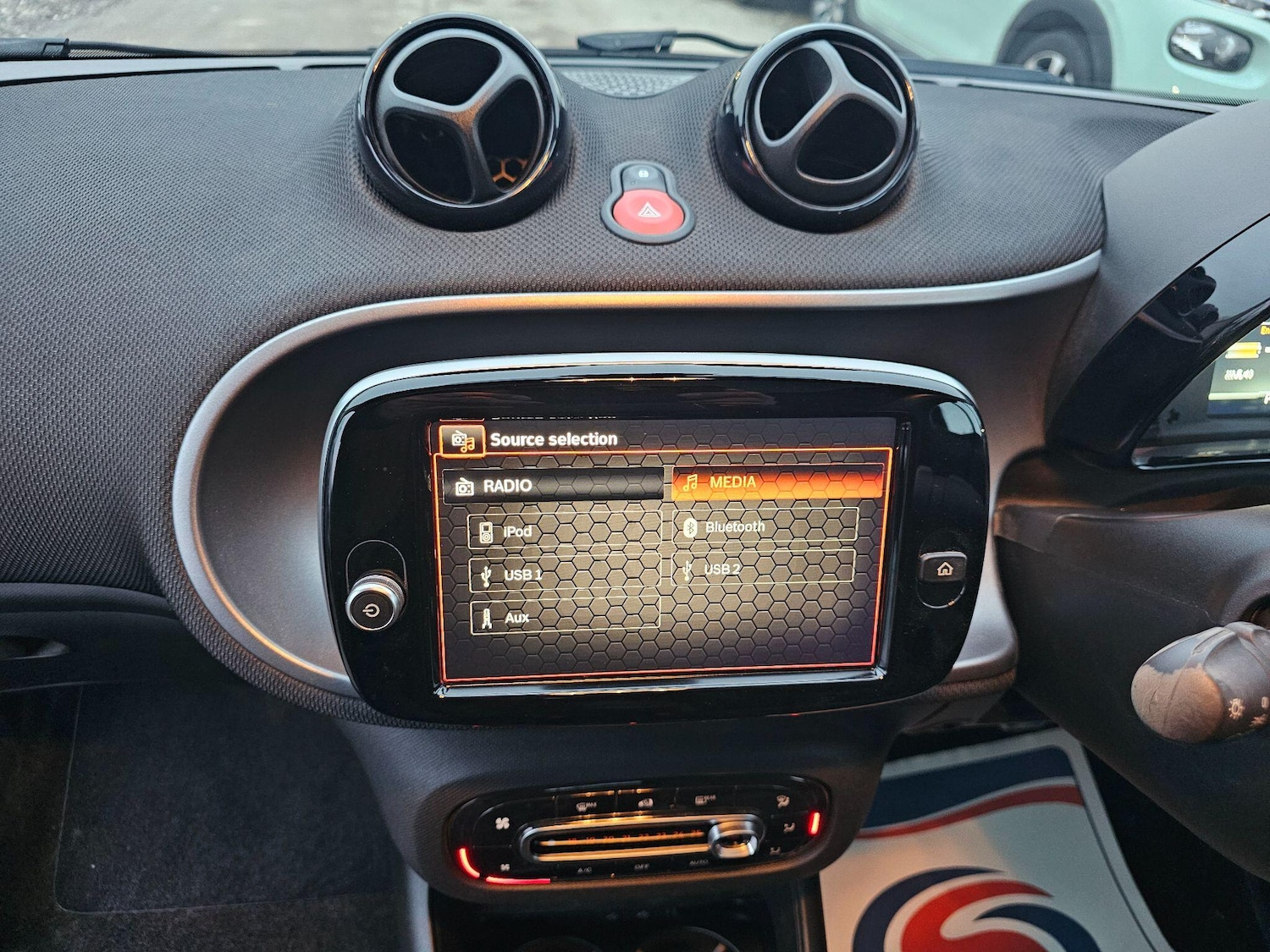 Used smart fortwo 2022 for sale - 77215924: Photo 12