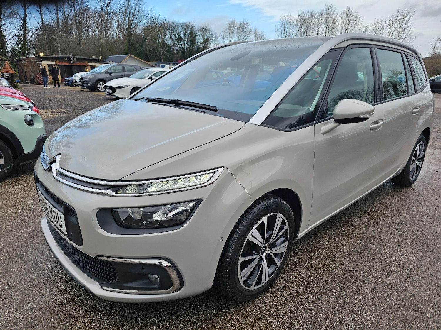 Used Citroen C4 Grand Picasso 2016 for sale - 77166828: Photo 10