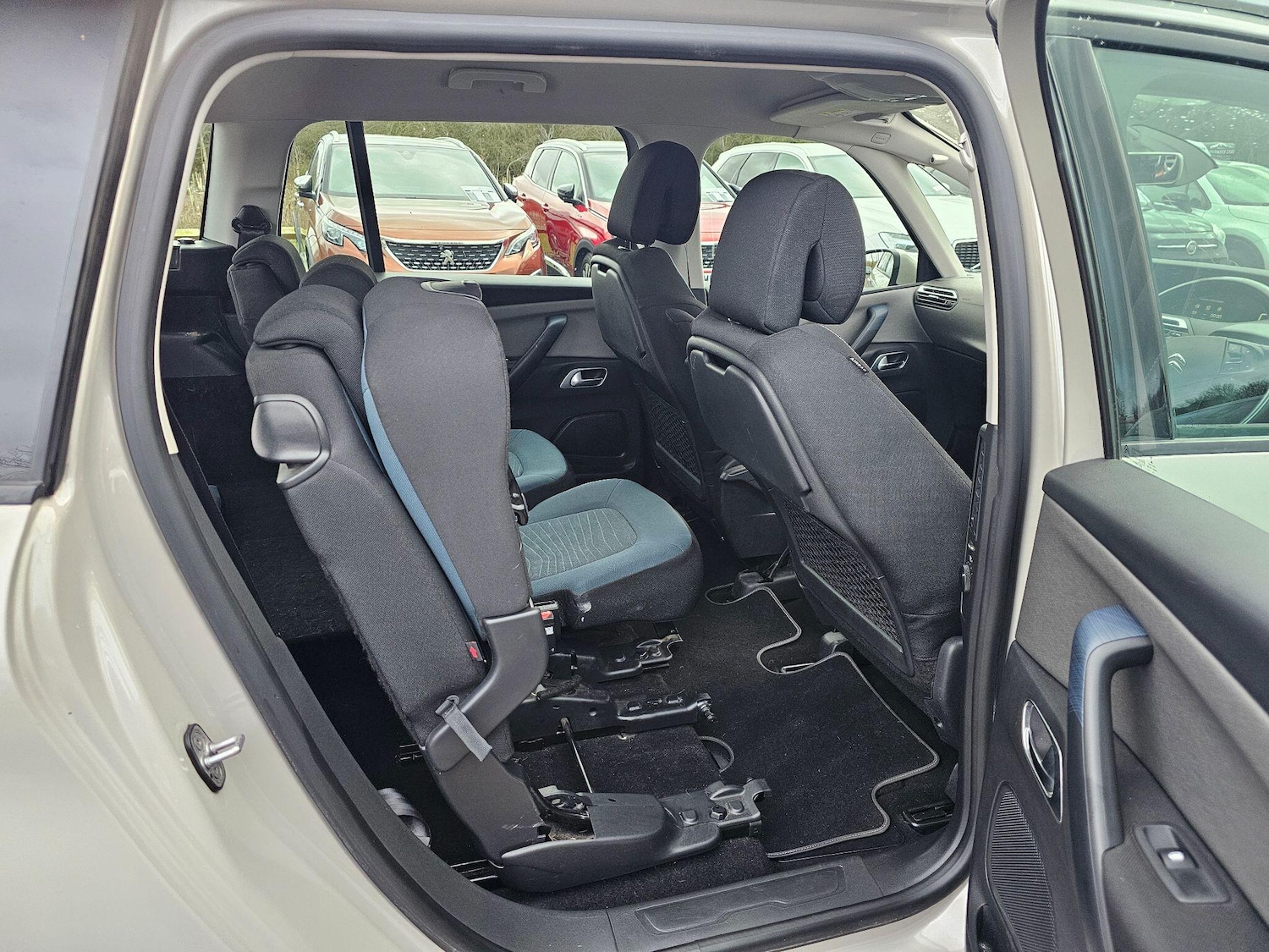 Used Citroen C4 Grand Picasso 2016 for sale - 77166828: Photo 20